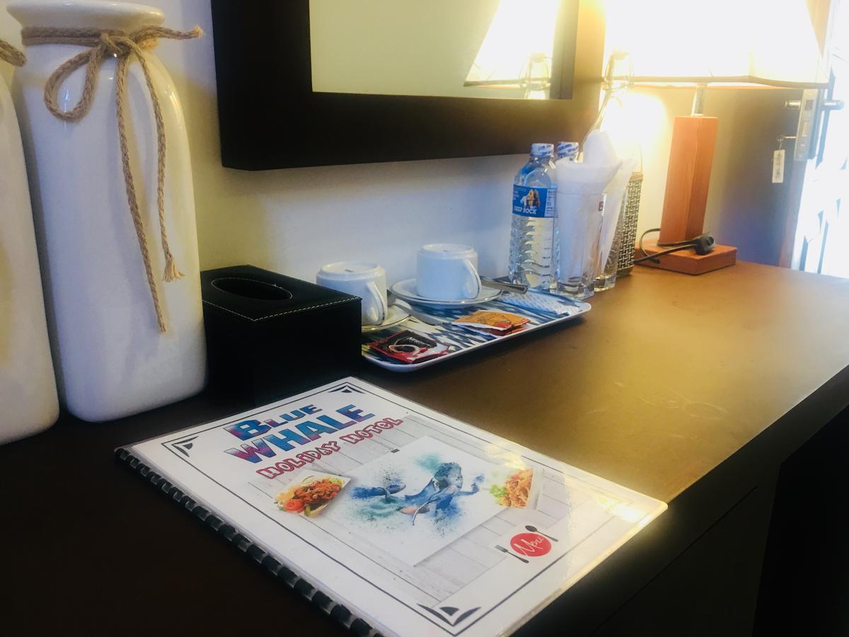 Blue Whale Holiday Hotel มิริสซา ภายนอก รูปภาพ