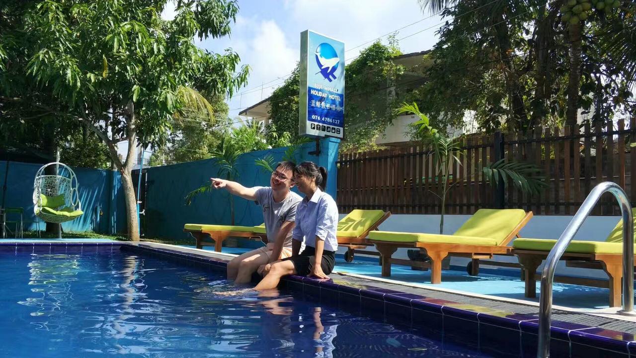 Blue Whale Holiday Hotel มิริสซา ภายนอก รูปภาพ